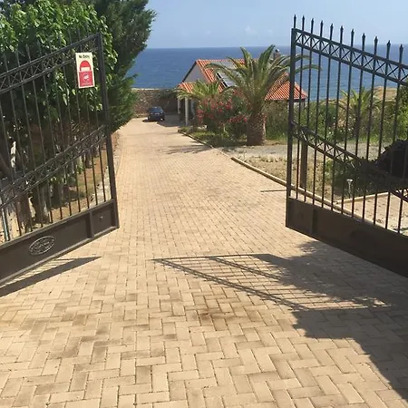 Musuri Villa *